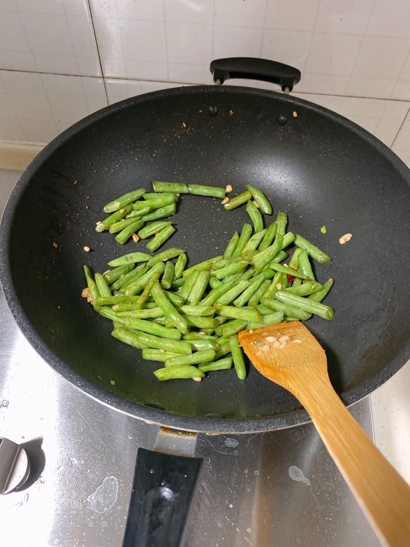 清炒刀豆