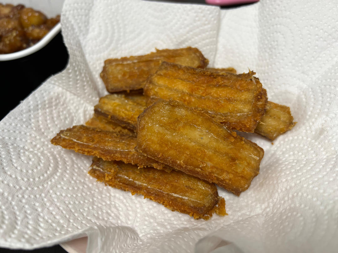 新荣记黄金脆带鱼