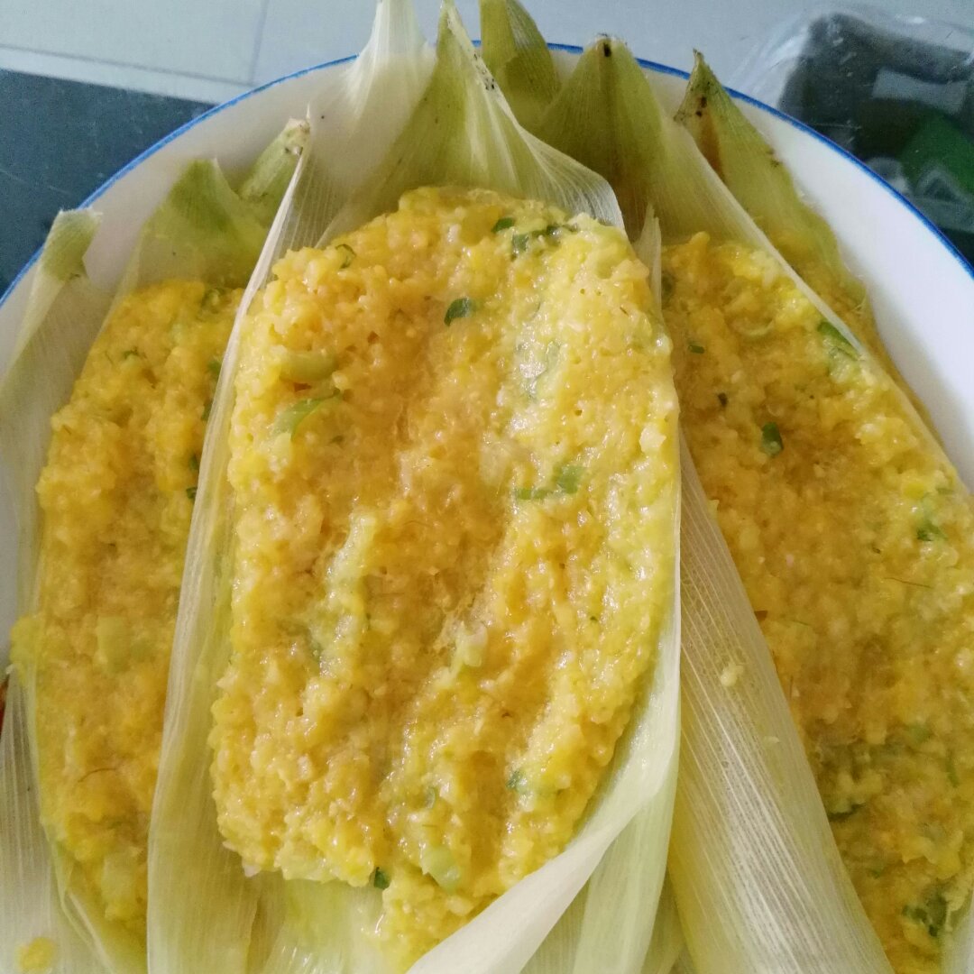 厨娘a做的蒸鲜玉米饼