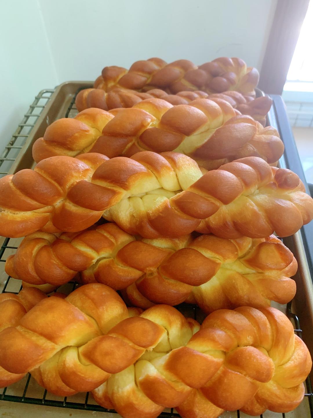 纯奶手撕吐司的做法 步骤1