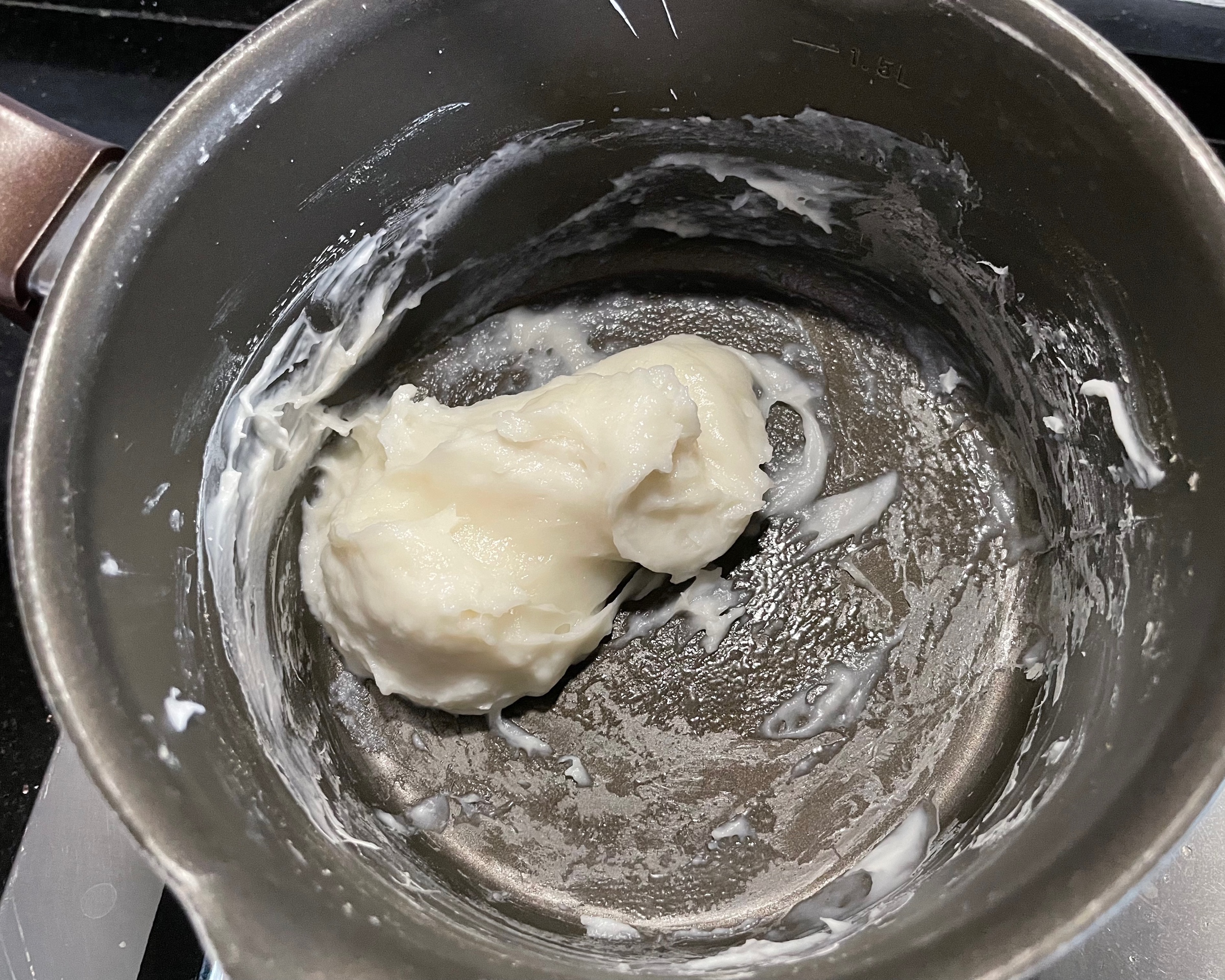 百变奶香冰沙馅——自制桃山皮月饼的做法 步骤9