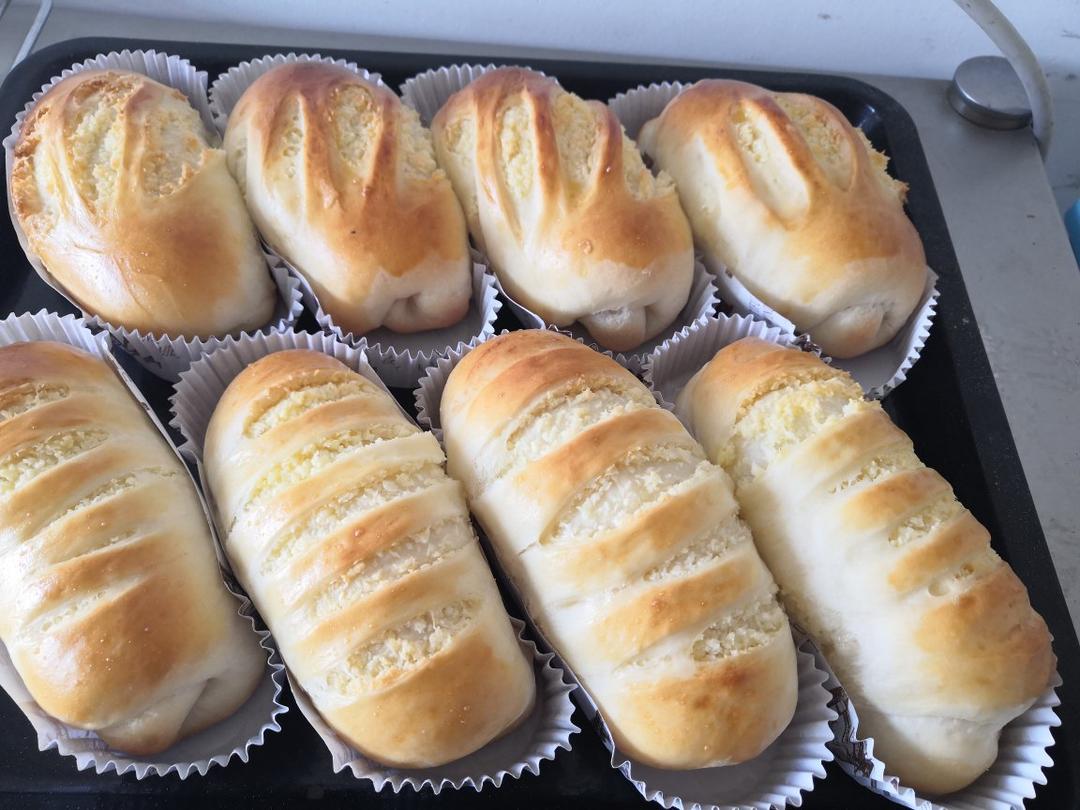 （中种）奶香椰蓉小面包