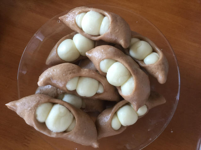 豌豆荚馒头