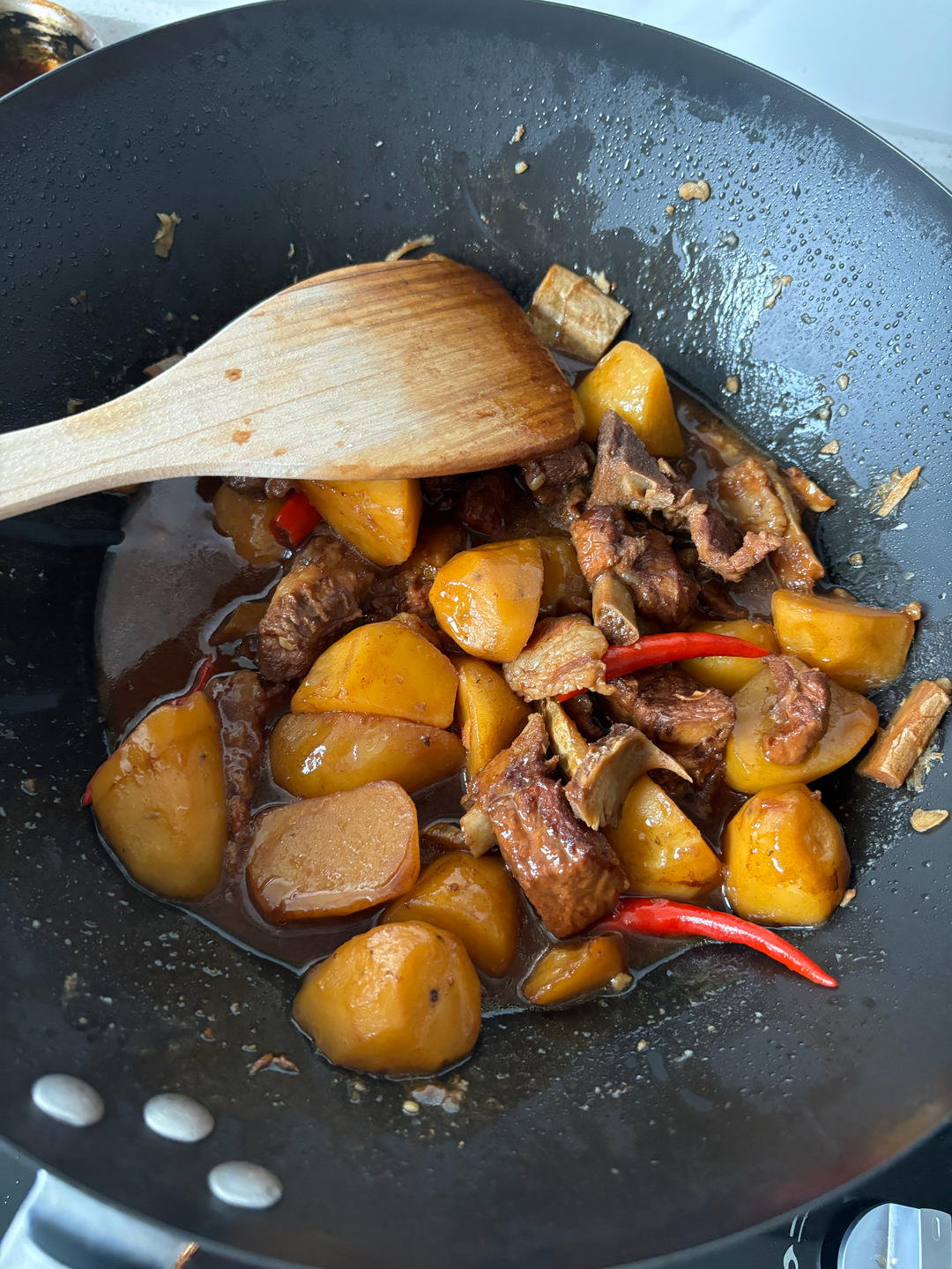 土豆炖排骨
