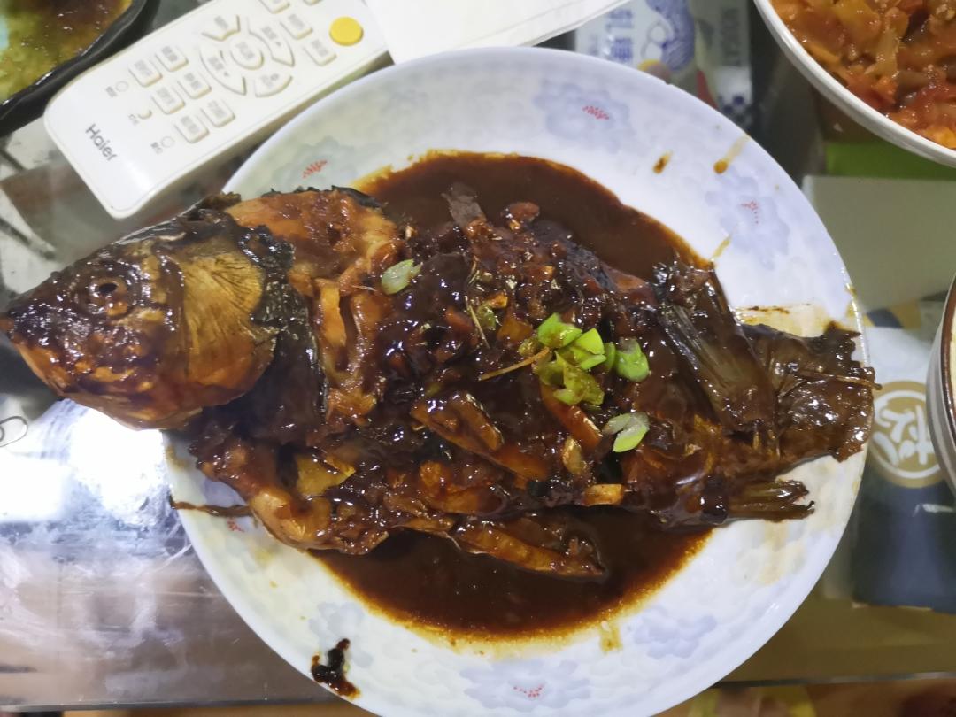 红烧鲫鱼