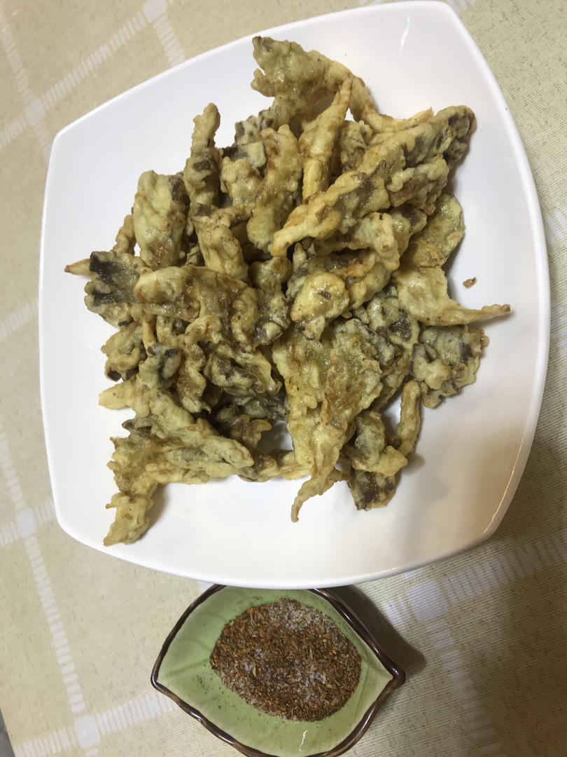 椒盐蘑菇-超好吃的下酒菜