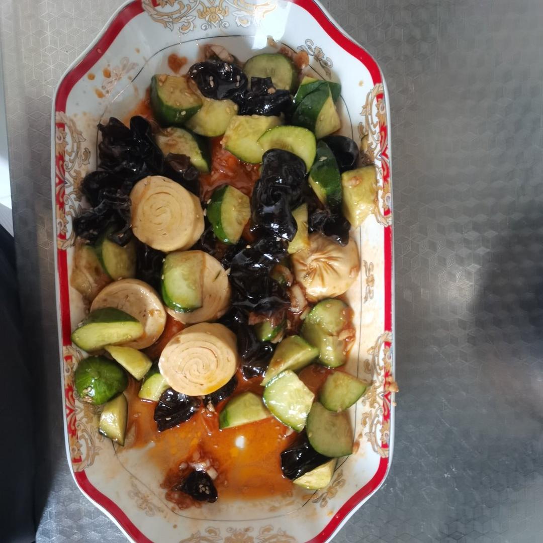 凉拌黄瓜🥒木耳超级无敌开胃