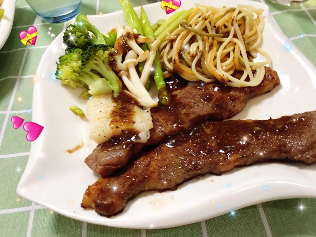 黑椒煎牛排