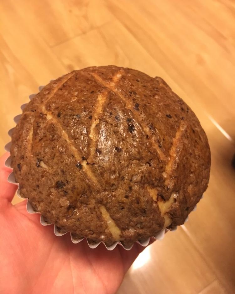 好吃到炸裂的港式菠萝包（附带制作酥皮的小视频）