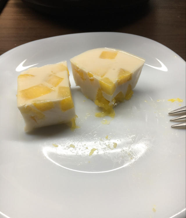 芒果椰汁糕