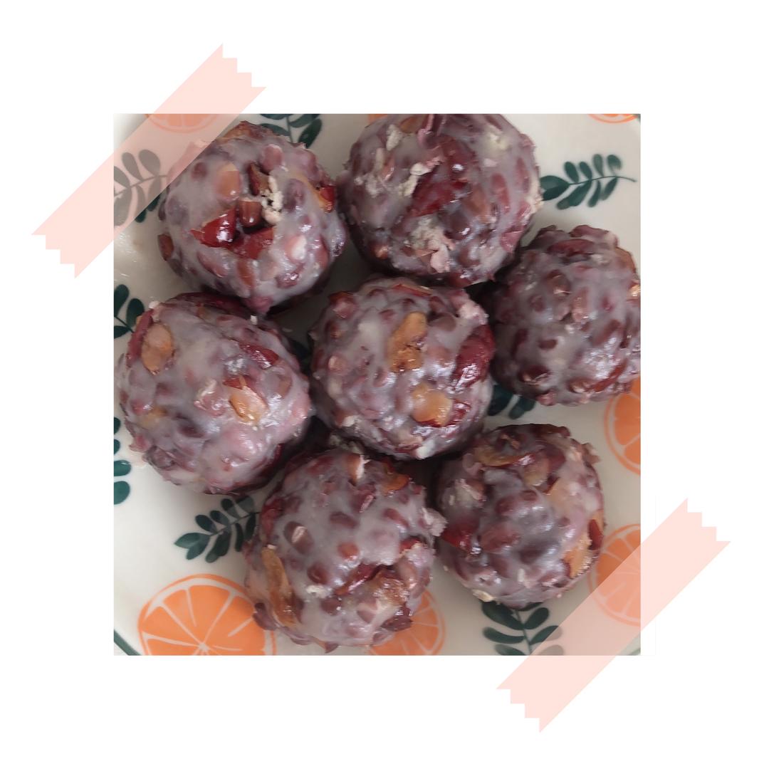 红豆糯米团子
