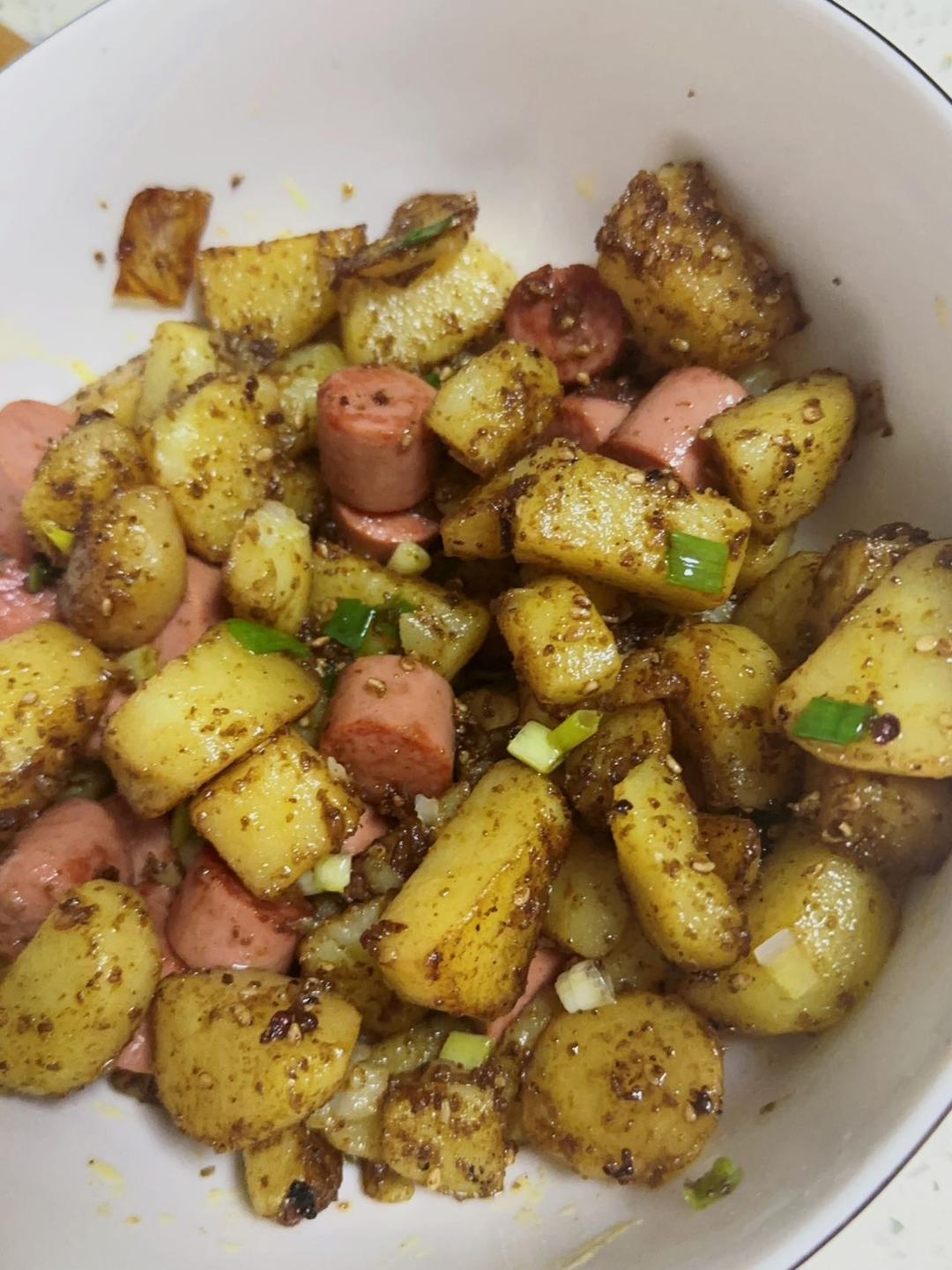 烧烤风味的土豆小香肠
