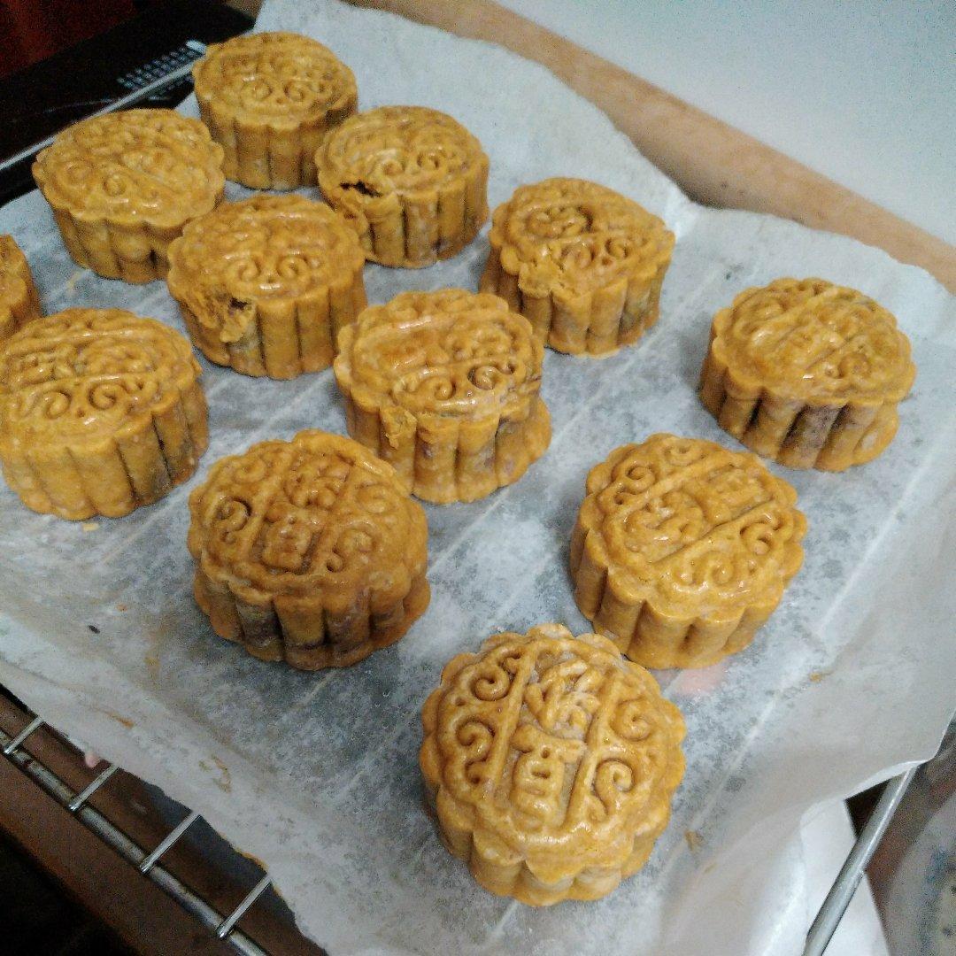 广式豆沙月饼