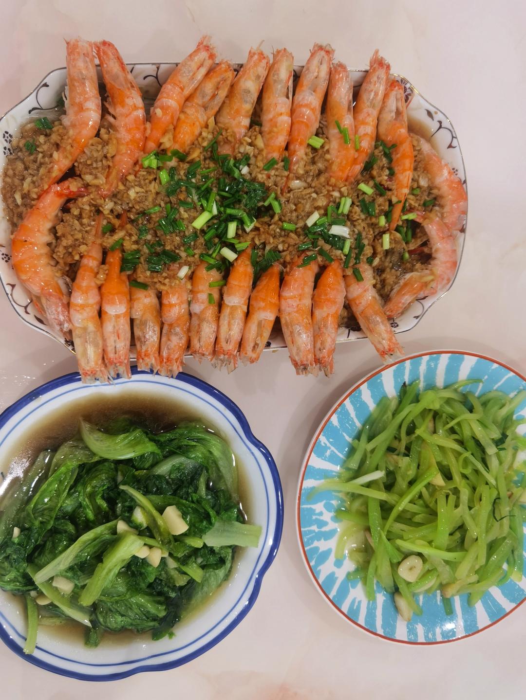 蒜蓉粉丝蒸虾