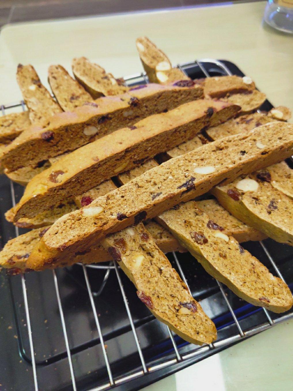 【健康零食】燕麦坚果意式脆饼