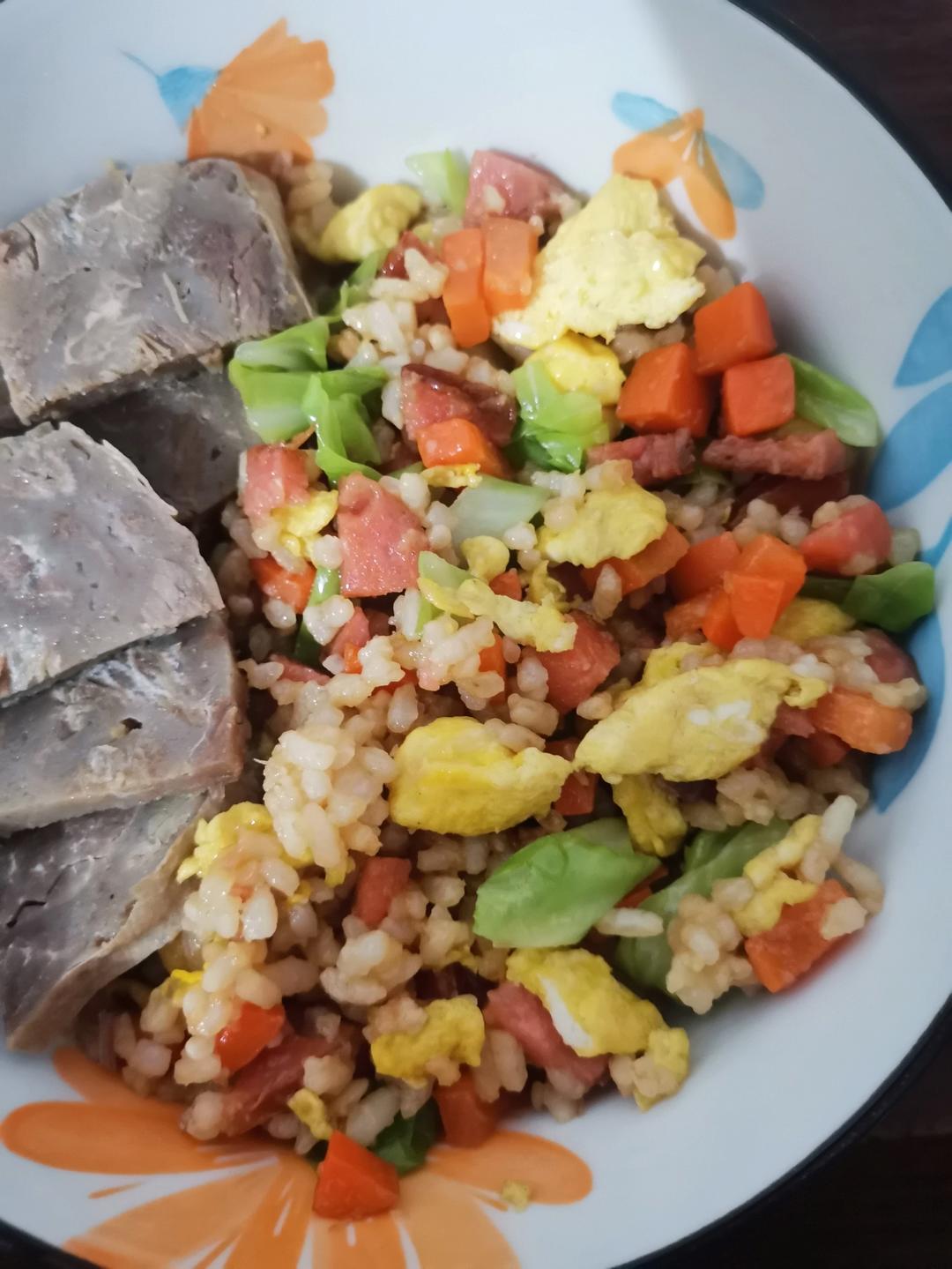 超级好吃！简单零失败的秘制蛋炒饭