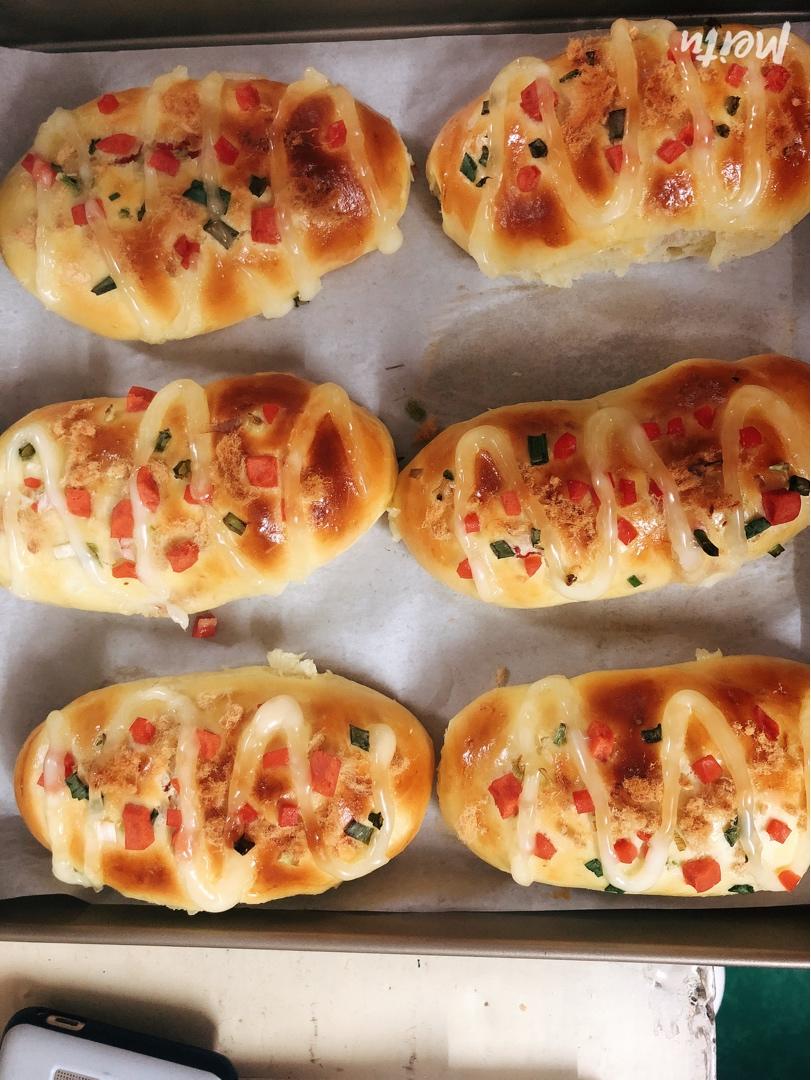 香葱火腿肉松面包