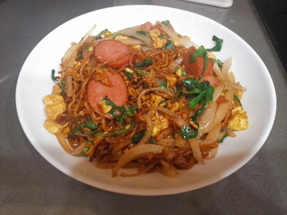 炒方便面￨幸福感爆棚