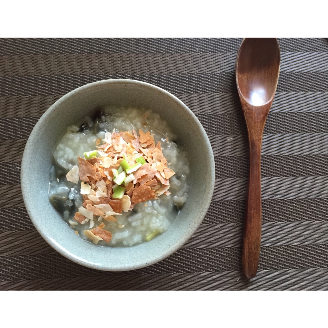 十五分钟快手之香滑皮蛋瘦肉粥(附五分钟电饭煲电压力锅更快捷方法)