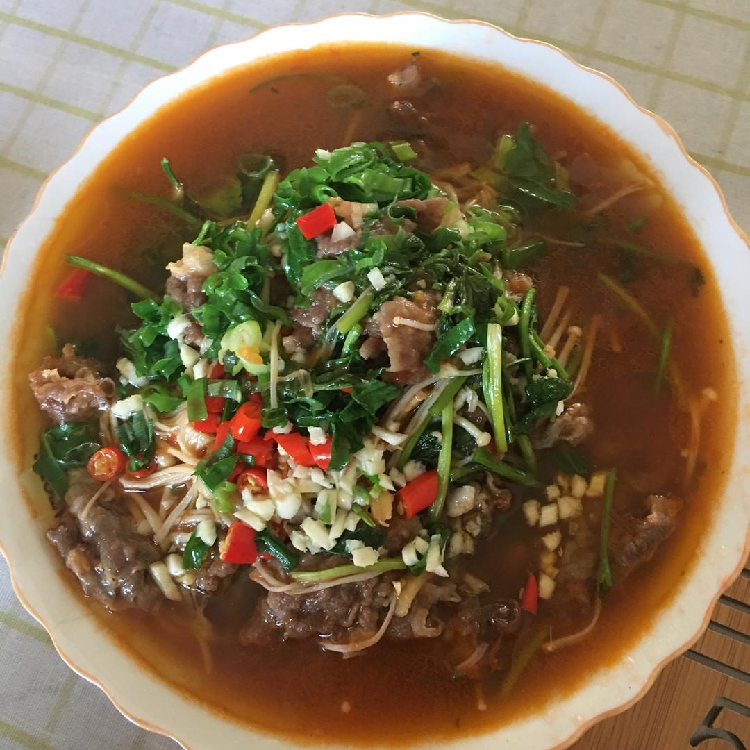 酸汤肥牛