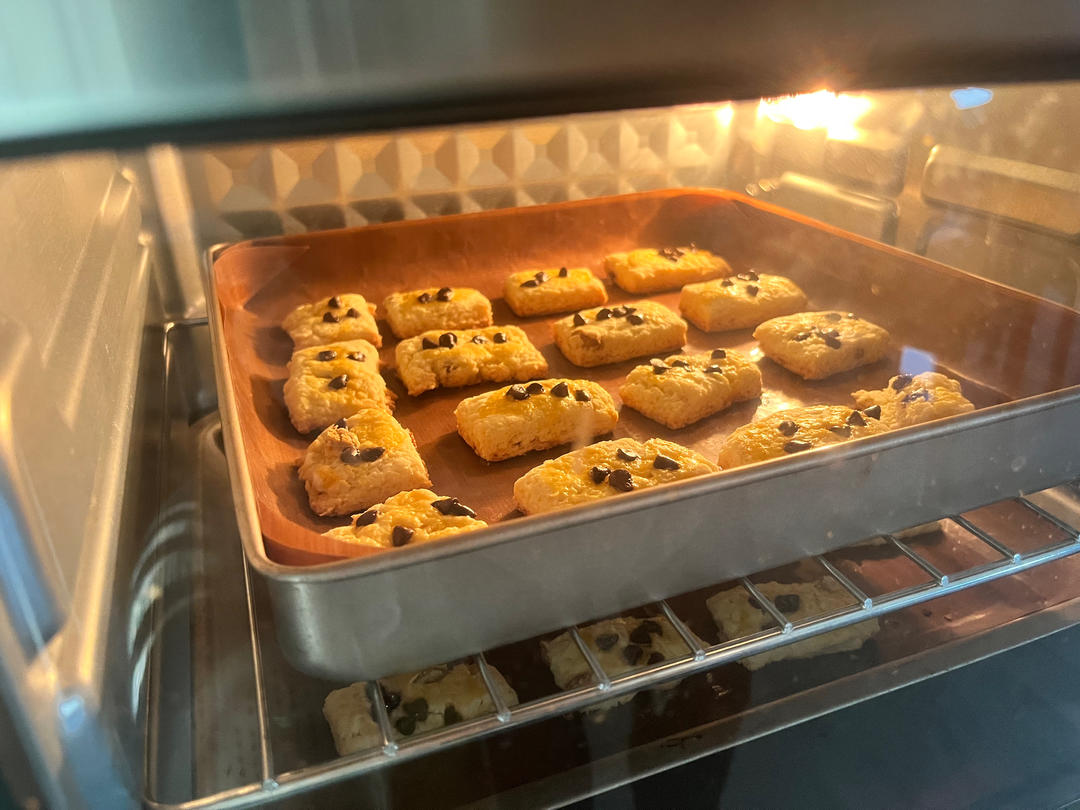 完美裂纹～百分百成功的超好吃奶香司康（禁止搬运）