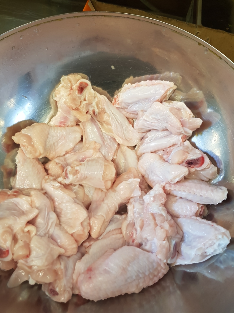 梅子酱鸡翅的做法 步骤1