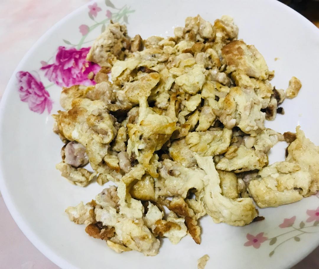 猪脑炒鸡蛋