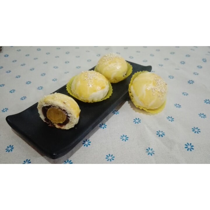 蛋黄酥酥酥（超级奶香黄油版）