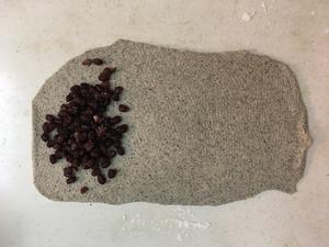 全麦黑芝麻蜜豆软欧（无蛋奶）的做法 步骤8