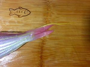 清蒸金丝鱼的做法 步骤2