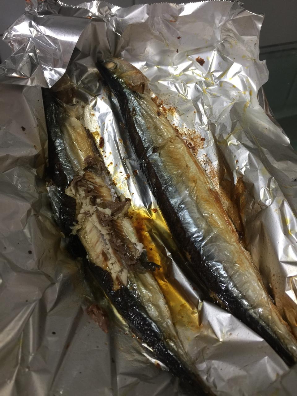 盐烤秋刀鱼