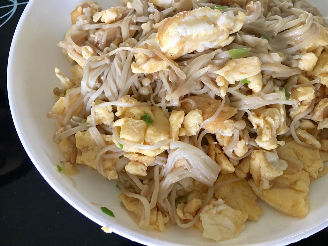 金针菇炒蛋