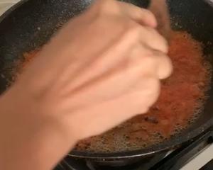 茄汁虾的做法 步骤3