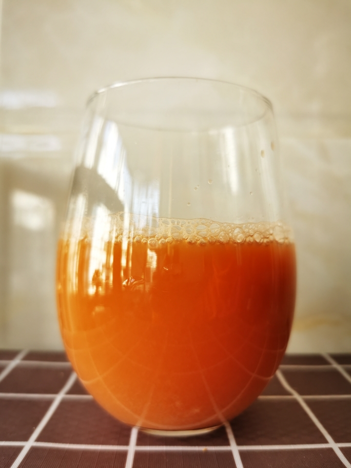 胡萝卜苹果土豆汁的做法
