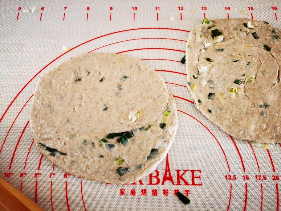 烫面葱油饼（家常简单版）