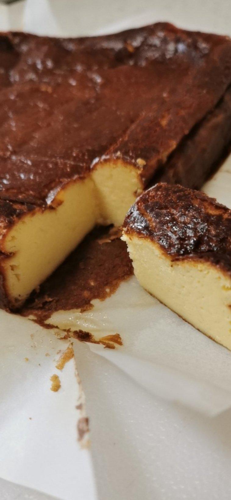 巴斯克式烤芝士蛋糕[超简单][搬运]