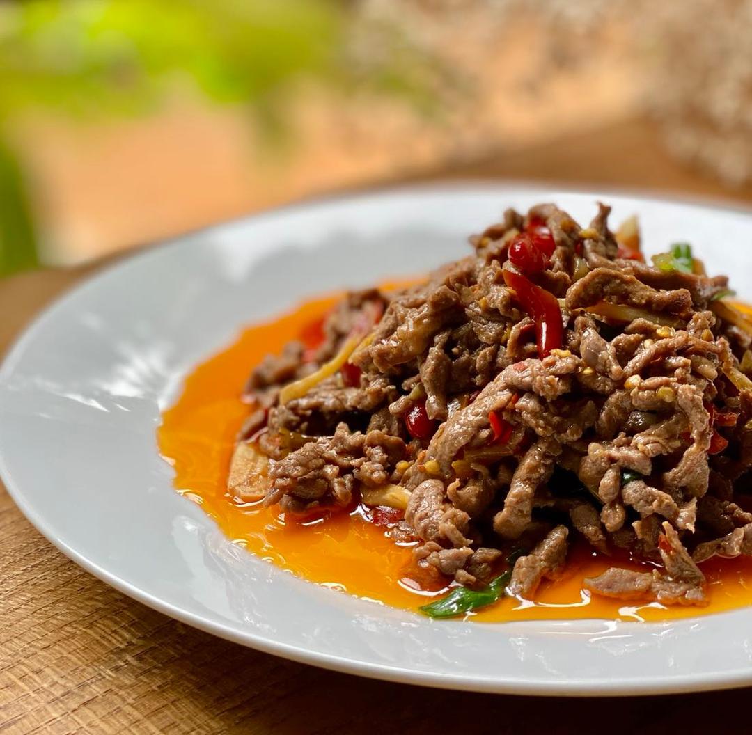 泡椒牛柳（泡椒牛肉丝）