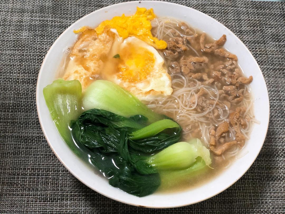 超好吃的青菜肉丝面