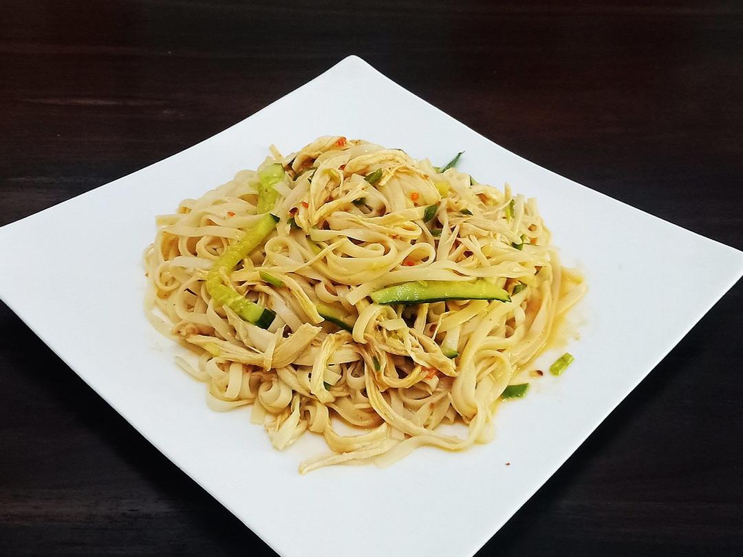 最受欢迎的鸡丝凉面