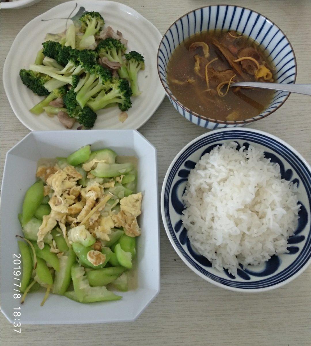营养月子餐（含哺乳期）——科学坐月子拒绝肥胖