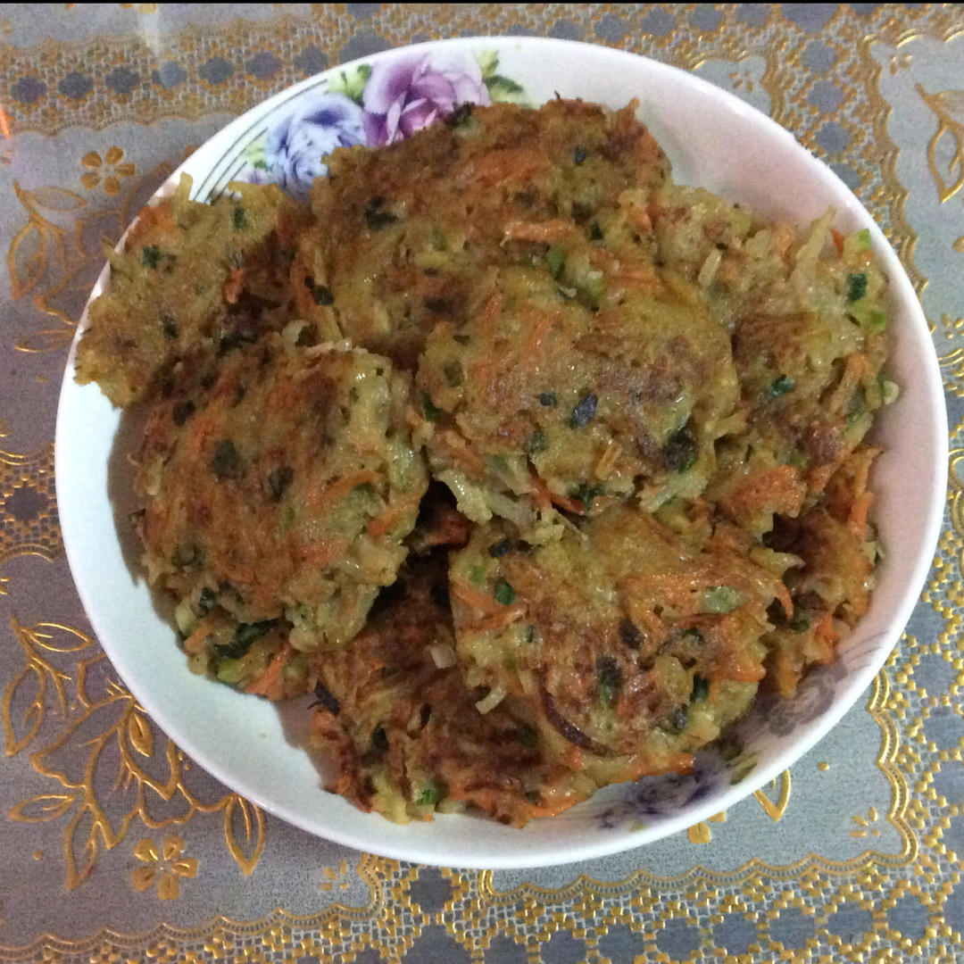 香煎土豆饼，好吃到光盘的早餐饼