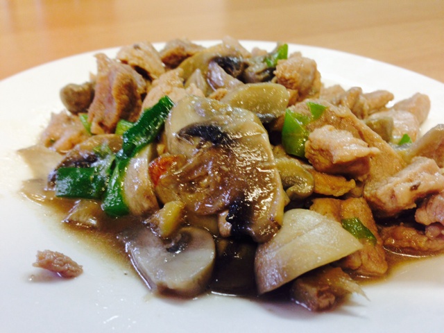 蘑菇炒肉片