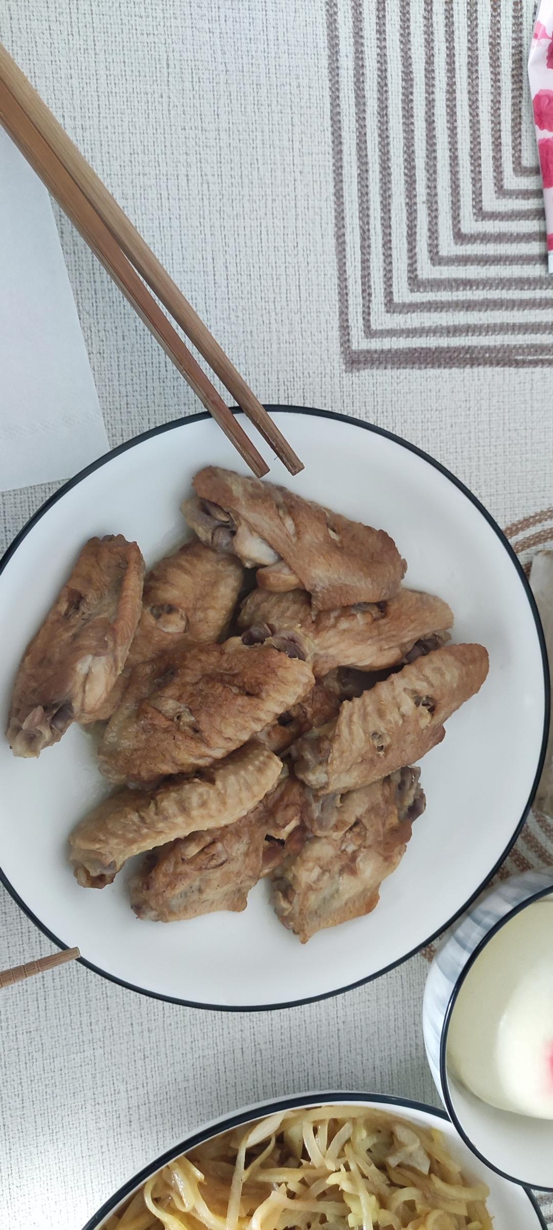 妈妈家的味道，吃了停不下来的红烧鸡翅