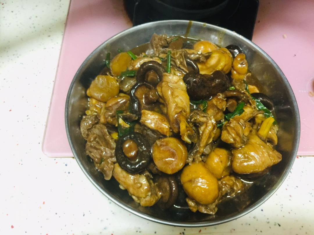 香菇栗子燜雞