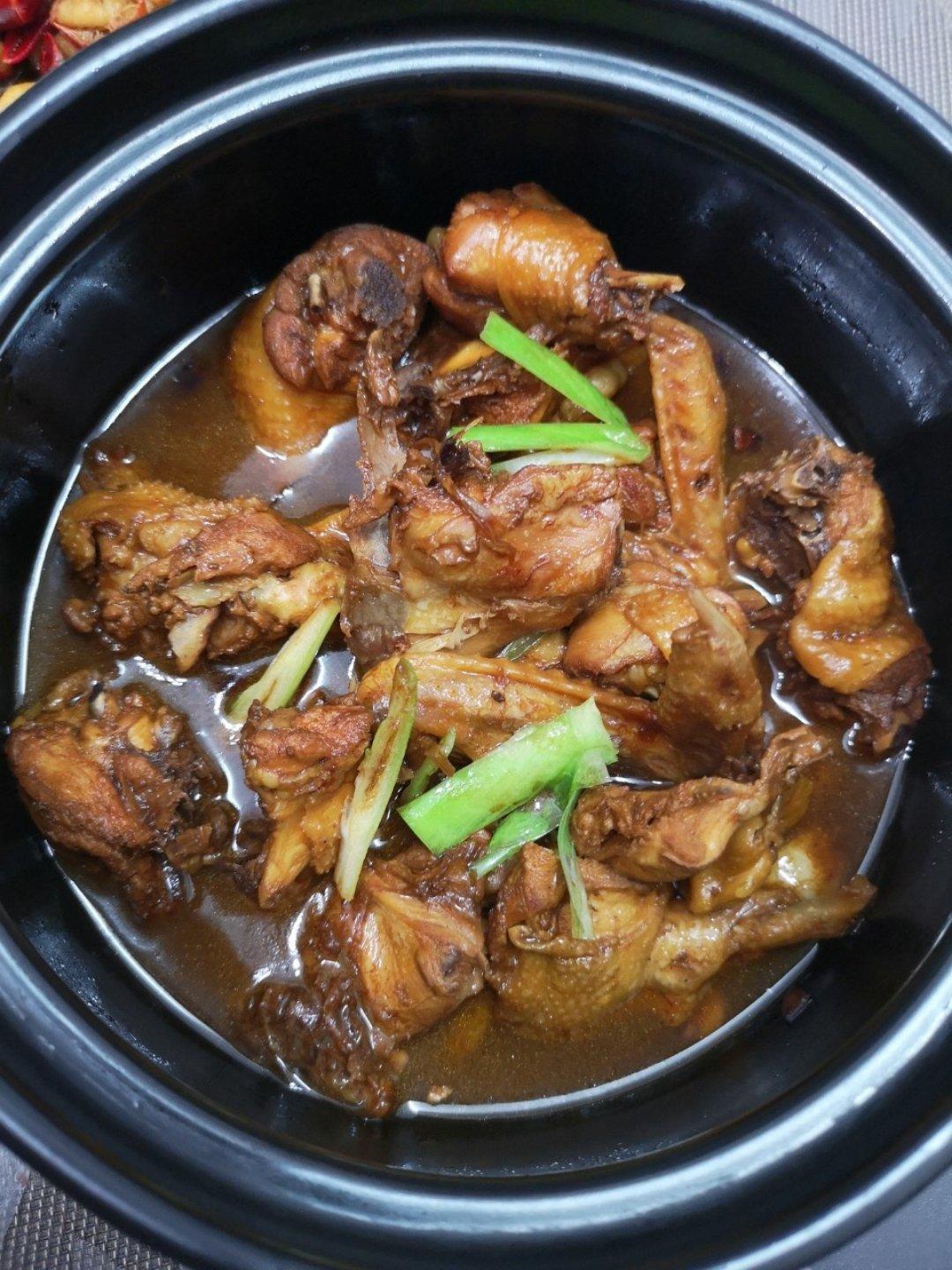 土豆烧鸡腿肉