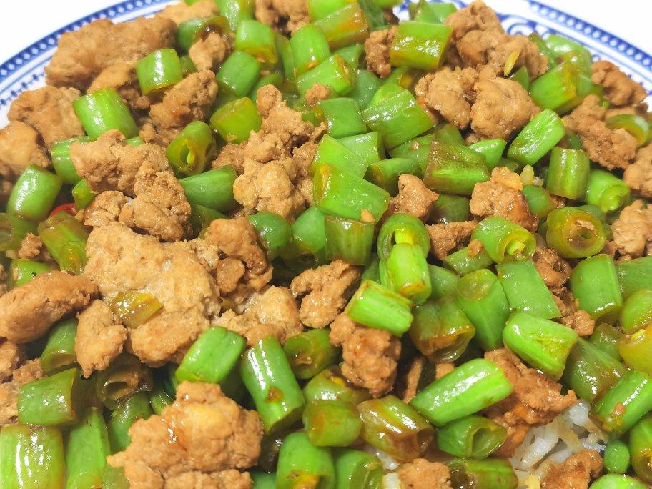 肉沫豆角下饭菜