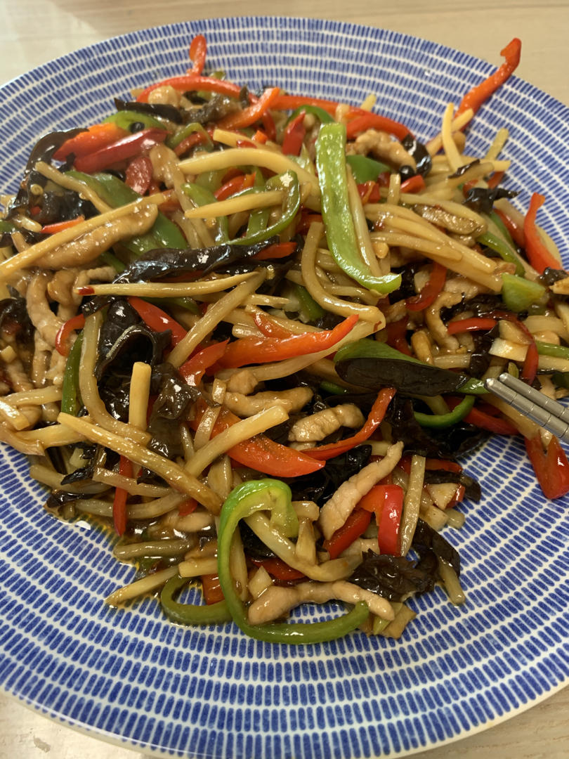 厨师长教你：“鱼香肉丝”的老式做法，味道很赞先收藏了