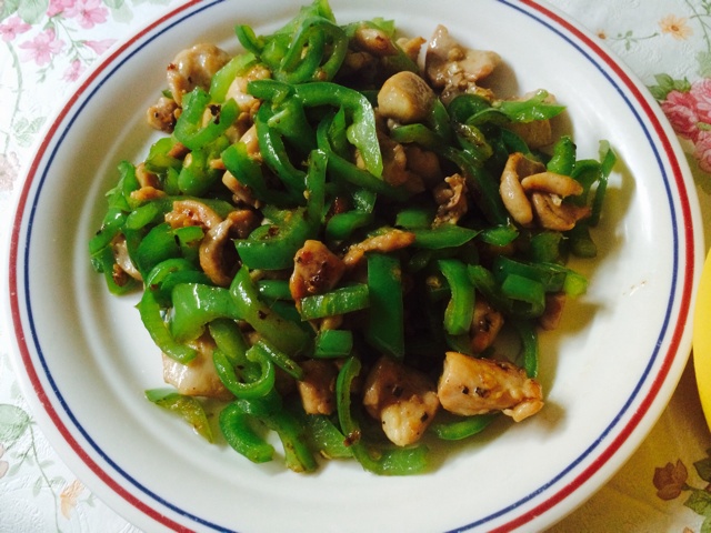 青椒炒鸡腿肉（大厨级别）
