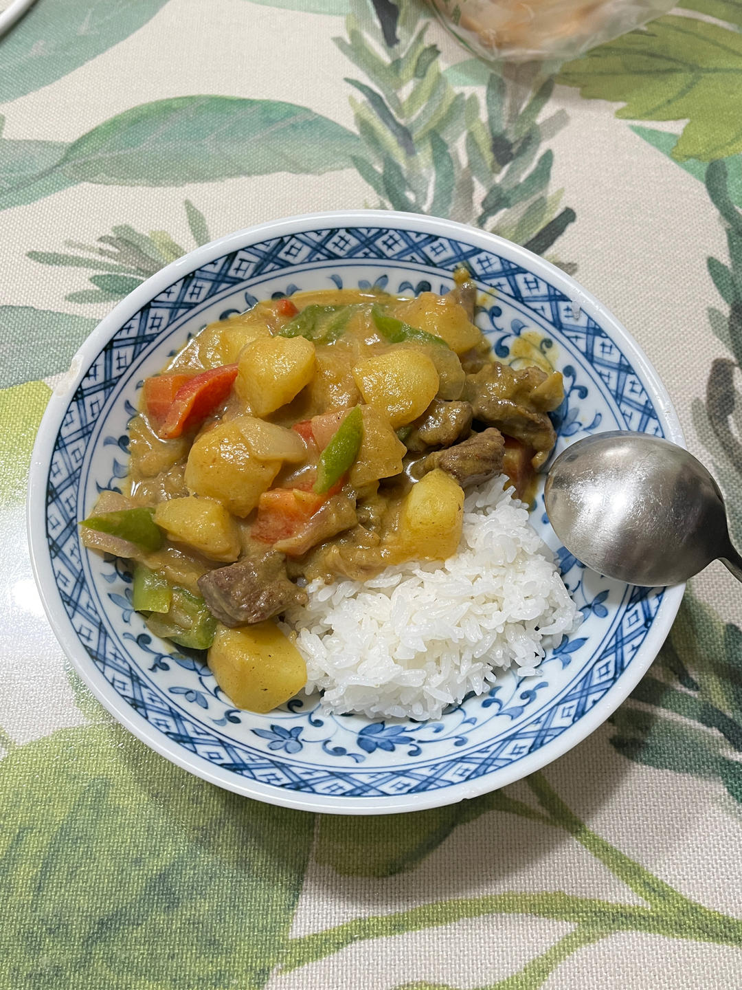 懒人版咖喱土豆牛肉（牛排代替）