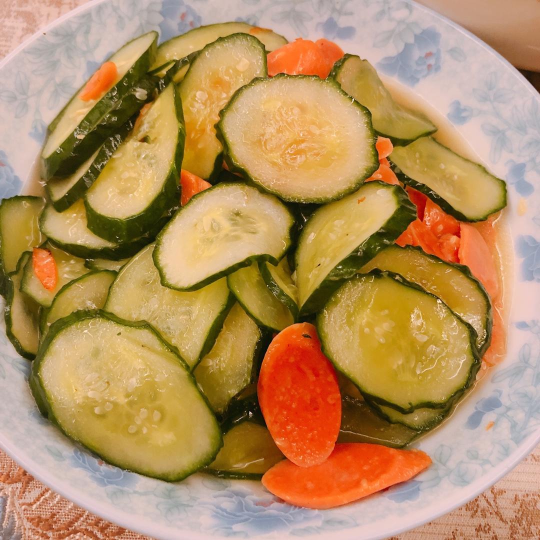 火腿肠炒黄瓜